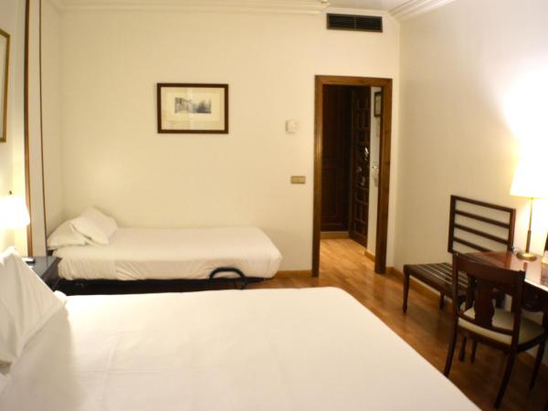 Sercotel Palacio de los Gamboa : photo 3 de la chambre chambre double avec lit d'appoint