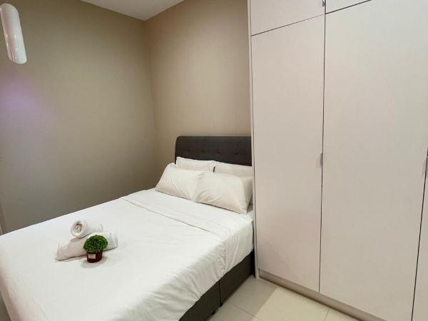 ARCORIS, MONT KIARA by MK HOME : photo 8 de la chambre studio lit queen-size de luxe 