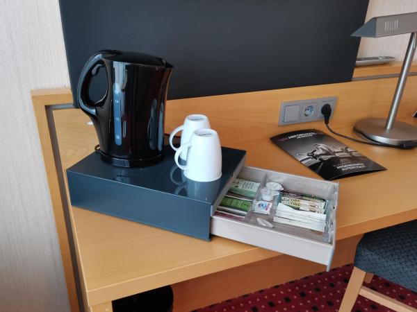 Airporthotel Berlin-Adlershof : photo 4 de la chambre chambre simple exécutive