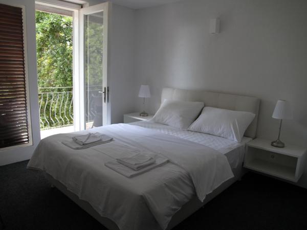 Bed and Breakfast Saint Alliance : photo 3 de la chambre chambre simple avec balcon
