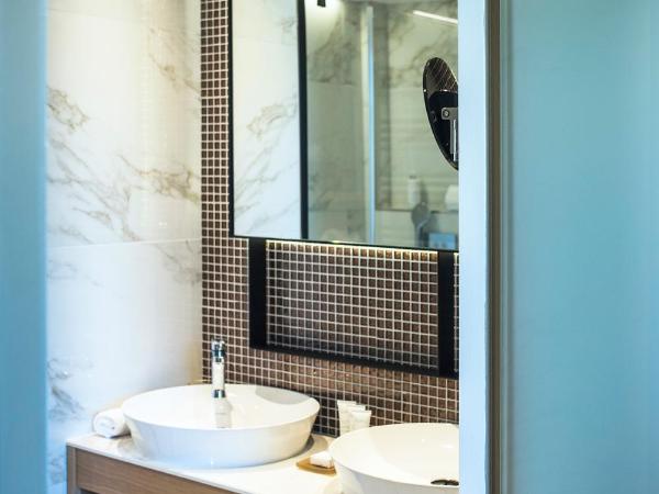 Le Pélican : photo 4 de la chambre suite avec vue sur lac