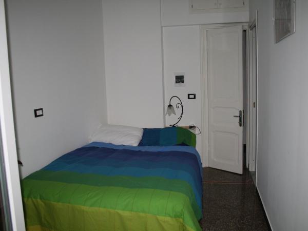 B&B Porta del Mare : photo 2 de la chambre chambre double