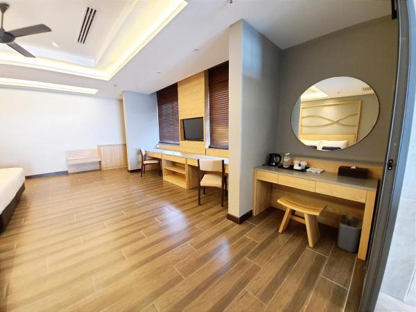 Pacific Regency Beach Resort, Port Dickson : photo 7 de la chambre seri menanti junior suite