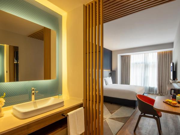 Holiday Inn Express Qingdao Jinshui, an IHG Hotel : photo 3 de la chambre chambre lit king-size standard