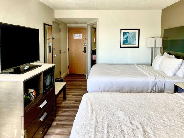 Clarion Pointe near Medical Center : photo 4 de la chambre chambre standard avec 2 lits queen-size - non-fumeurs