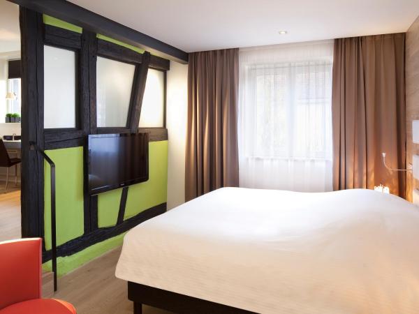 Hotel Le Colombier Suites : photo 3 de la chambre suite double