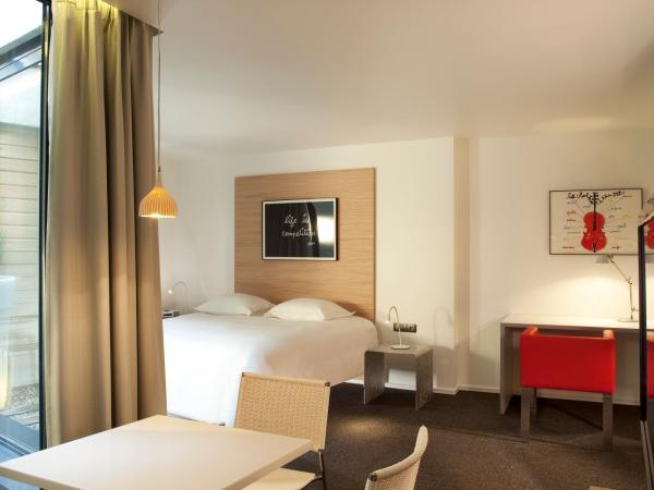 Hotel Le Pavillon 7 : photo 1 de la chambre appartement