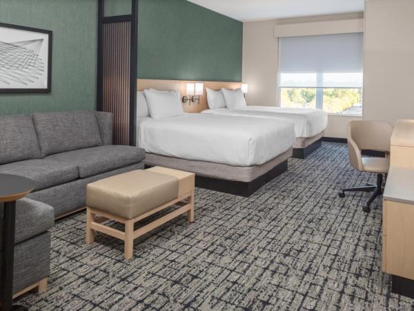 Hyatt Place Charlotte University : photo 2 de la chambre chambre avec 2 lits queen-size et canapé-lit