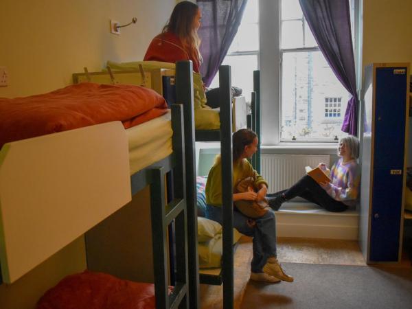 Royal Mile Backpackers : photo 5 de la chambre lit dans dortoir pour femmes de 10 lits