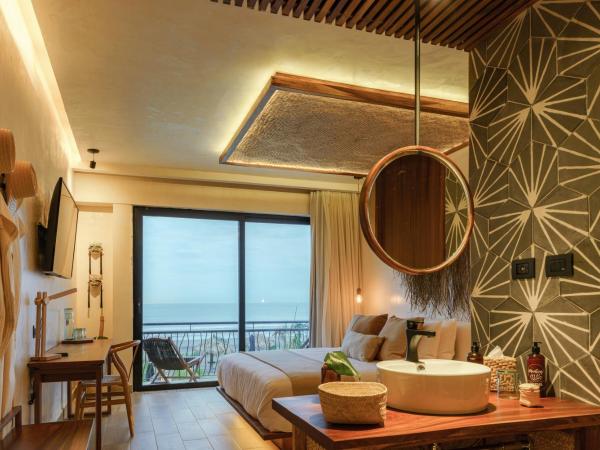 Xkan Hotel Boutique - Adults Only : photo 5 de la chambre chambre lit queen-size - vue sur mer