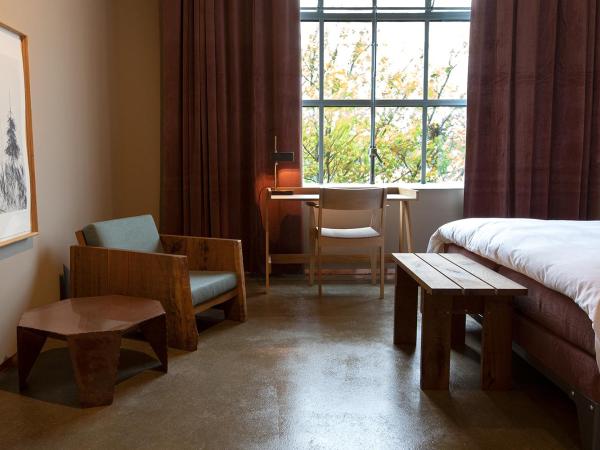 Hotel Piet Hein Eek : photo 10 de la chambre chambre double standard