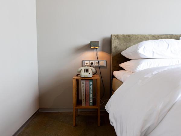 Hotel Piet Hein Eek : photo 6 de la chambre chambre double standard