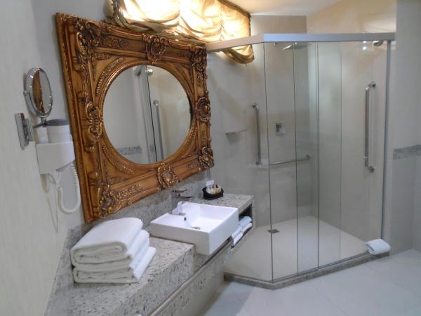 Majestic Ponta Negra Beach,WorldHotels Elite : photo 2 de la chambre chambre de luxe - vue latérale sur mer