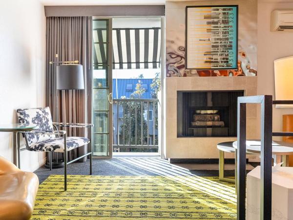 Montrose at Beverly Hills : photo 5 de la chambre suite deluxe avec lit king-size