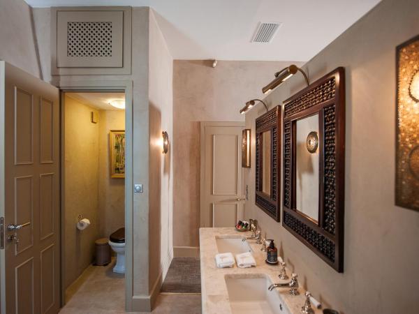 La Maison Ottomane : photo 9 de la chambre suite junior de luxe avec terrasse