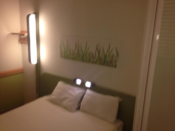 Ibis Budget Sevilla Aeropuerto : photo 7 de la chambre chambre double