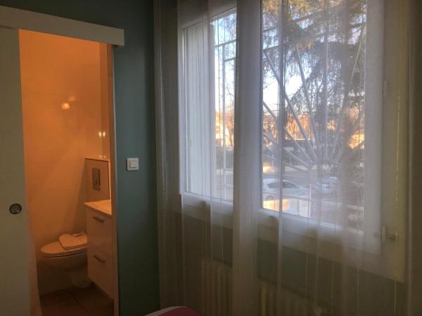 Hotel les Troenes : photo 3 de la chambre chambre lits jumeaux standard