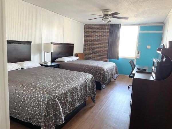 Rodeway Inn : photo 4 de la chambre chambre standard avec 2 lits queen-size - non-fumeurs