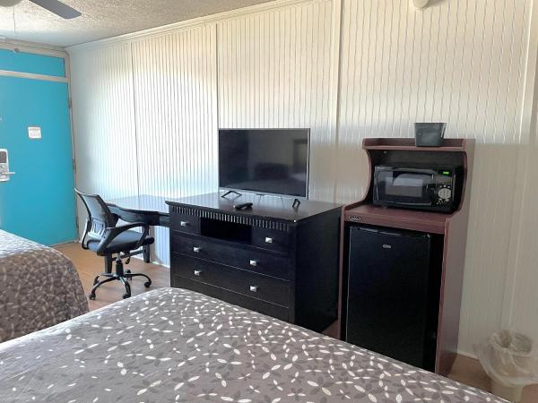 Rodeway Inn : photo 7 de la chambre chambre standard avec 2 lits queen-size - non-fumeurs