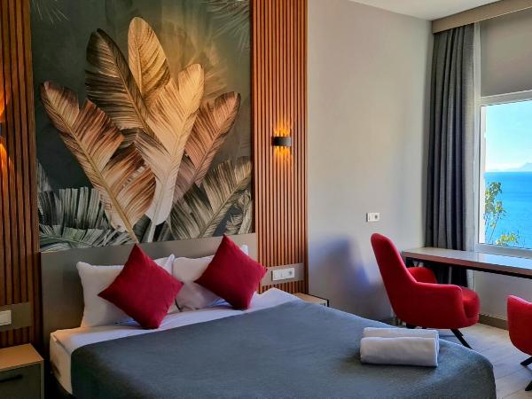 Letstay Panorama Suites : photo 6 de la chambre studio - vue sur mer