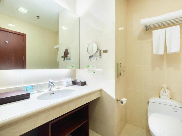 Inner Mongolia Grand Hotel : photo 8 de la chambre chambre lit king-size standard
