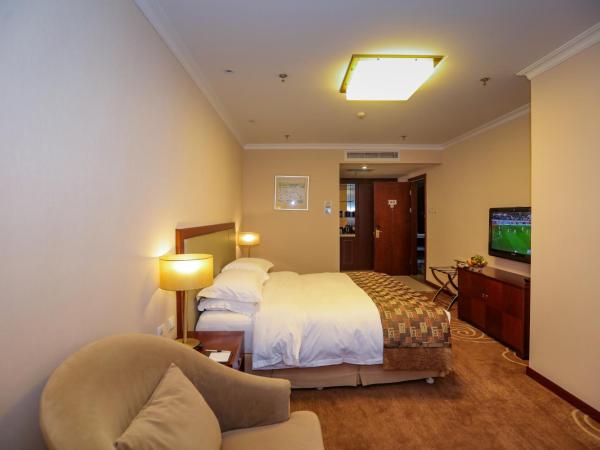 Inner Mongolia Grand Hotel : photo 2 de la chambre chambre lit king-size deluxe