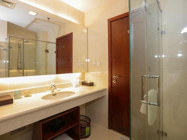 Inner Mongolia Grand Hotel : photo 4 de la chambre chambre lit king-size deluxe