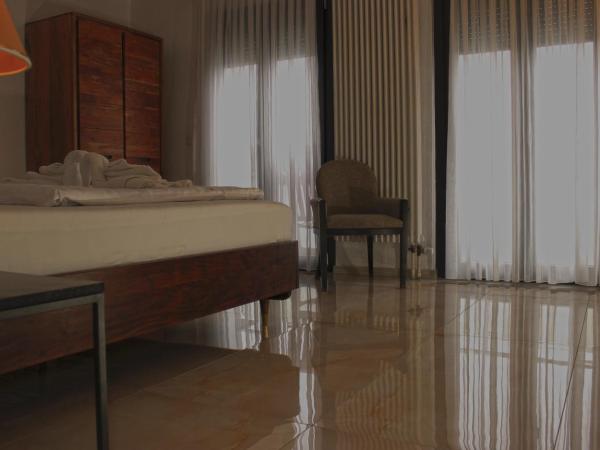 Aalto Hotel : photo 2 de la chambre suite avec balcon