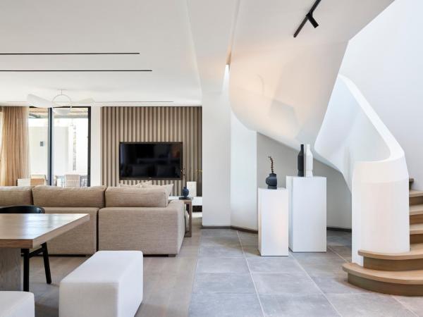 LUX* Grand Baie Resort & Residences : photo 8 de la chambre grande villa lux* avec piscine - front de mer