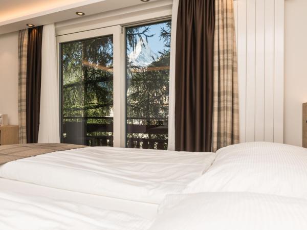 Hotel Bella Vista Zermatt : photo 7 de la chambre chambre double ou lits jumeaux basique avec balcon - vue sur cervin