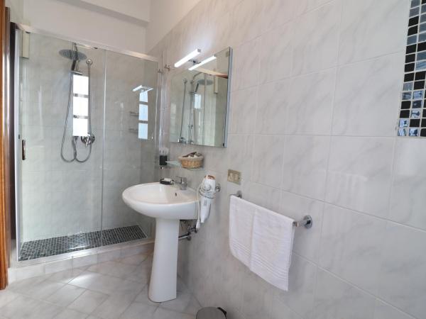 Relais Delle Rose : photo 6 de la chambre appartement