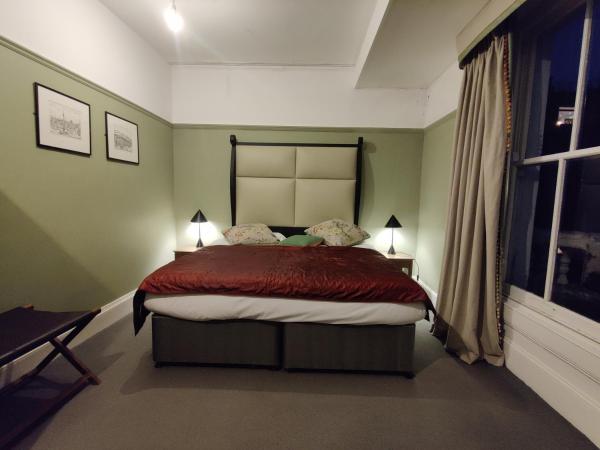 Blue Bells Hotel : photo 6 de la chambre chambre double