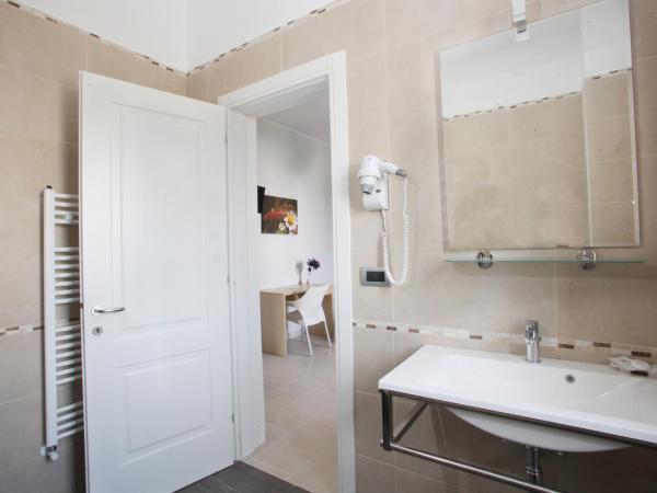 La Dimora : photo 9 de la chambre chambre deluxe double ou lits jumeaux