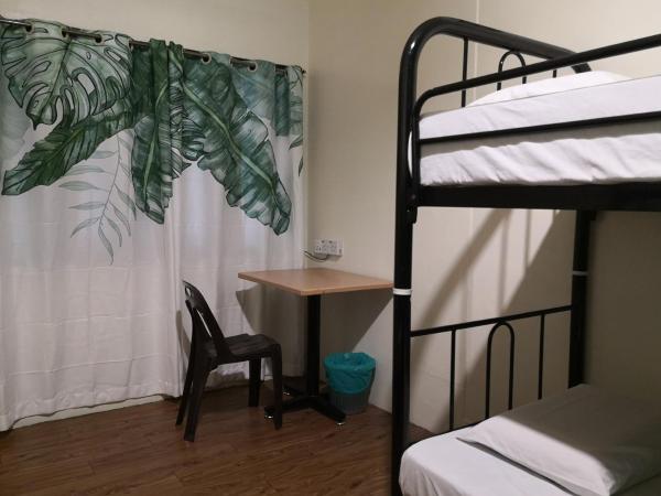 Akinabalu Youth Hostel : photo 2 de la chambre bed in 4-beds mixed dormitory room