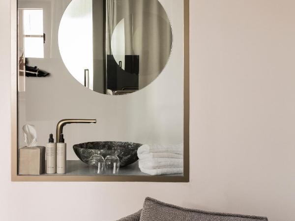 Kai 36 - Hotel zwischen Fels und Fluss : photo 5 de la chambre chambre double standard