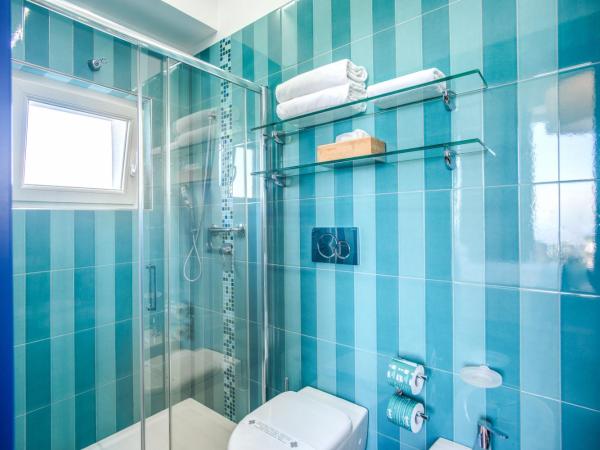 Relais Palazzo del Barone : photo 9 de la chambre chambre double ou lits jumeaux deluxe - vue sur mer