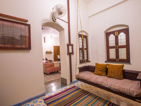 The House of MG-A Heritage Hotel, Ahmedabad : photo 6 de la chambre modern heritage grand suite