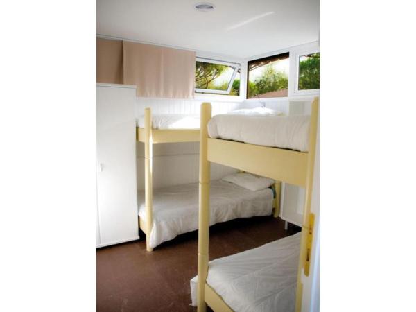 Club del Sole Jesolo Mare Family Camping Village : photo 4 de la chambre chalet confort