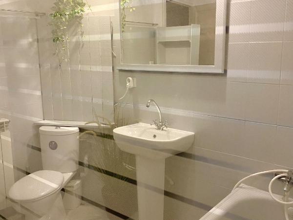 La Maison de Thaïs : photo 3 de la chambre chambre double avec salle de bains privative