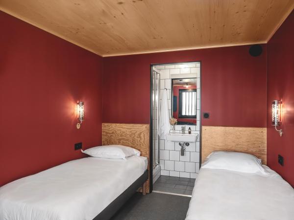 Eklo Toulouse : photo 1 de la chambre chambre lits jumeaux