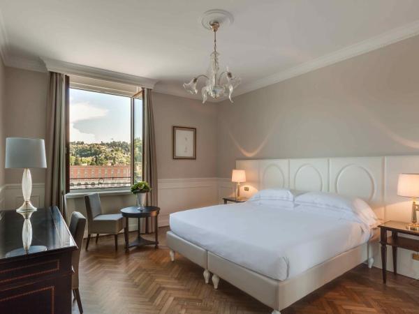 Plaza Hotel Lucchesi : photo 2 de la chambre chambre double ou lits jumeaux supérieure
