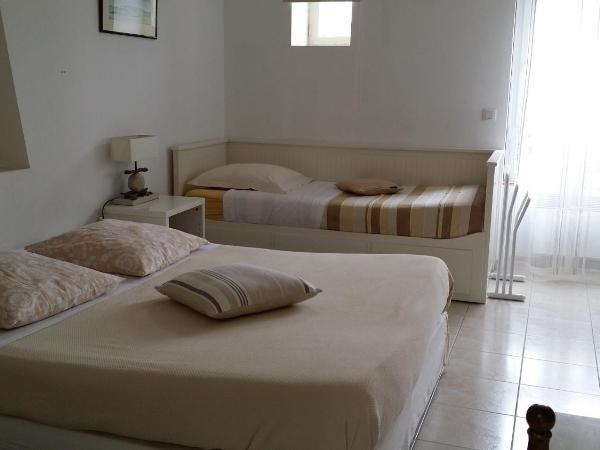 Appartements Couleurs de Mer CANCALE : photo 4 de la chambre appartement - rez-de-chaussée