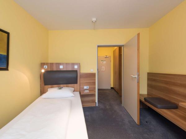 GHOTEL hotel & living Hannover : photo 4 de la chambre chambre simple affaires 