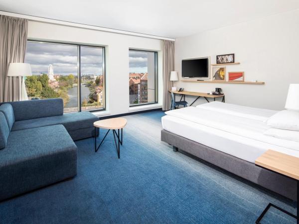 Holiday Inn Gdansk - City Centre, an IHG Hotel : photo 6 de la chambre queen premium river view