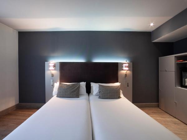 Petit Palace Plaza España : photo 3 de la chambre chambre double ou lits jumeaux (1-2 adultes)