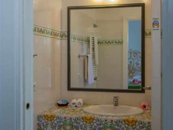 Semiramis Hotel De Charme & Pools : photo 5 de la chambre chambre double ou lits jumeaux classique