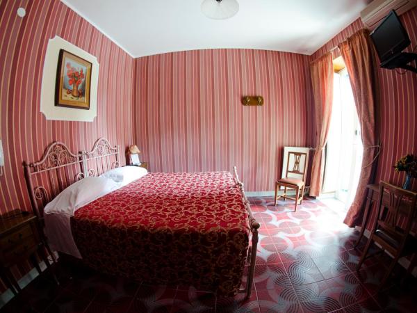 Hotel Villa Maria : photo 3 de la chambre chambre double