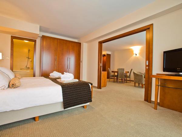 Spa & Wellness Hotel Pinia : photo 4 de la chambre suite - vue sur mer - pinia