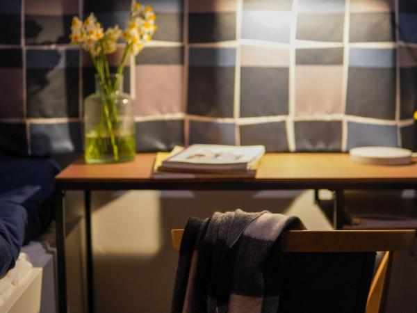 Hostel Niniroom : photo 5 de la chambre petite chambre simple