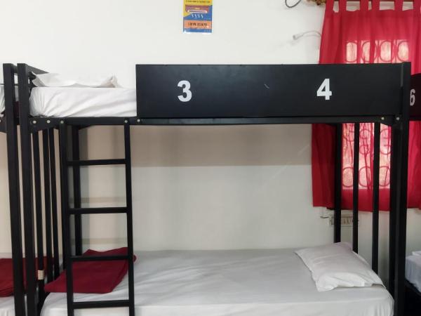 KyGo Hostels : photo 4 de la chambre lit superposé dans dortoir mixte